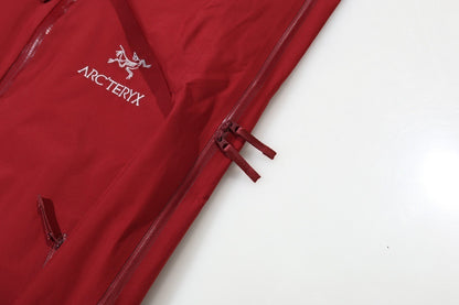 Arc'teryx Beta LT