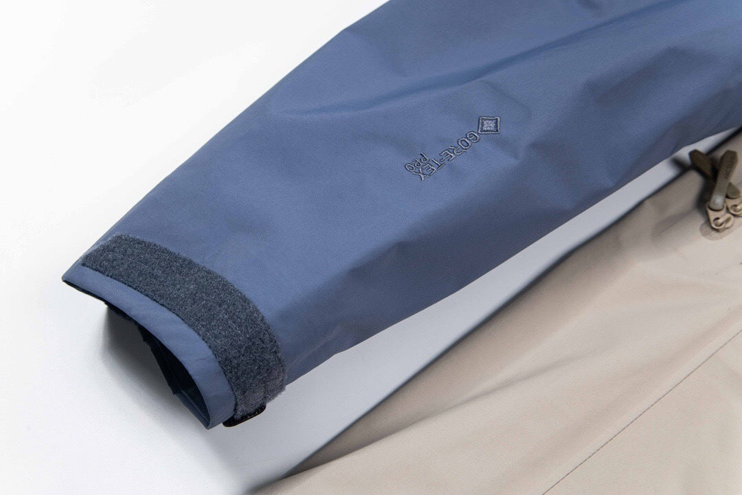 Arc'teryx Alpha SV LNY