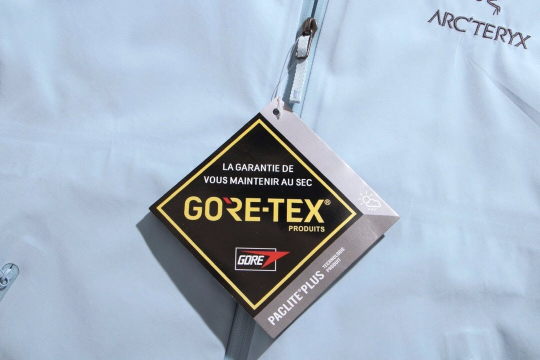 Arc'teryx Beta LT