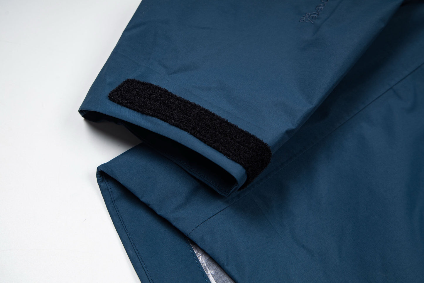 Arc'teryx Alpha SV