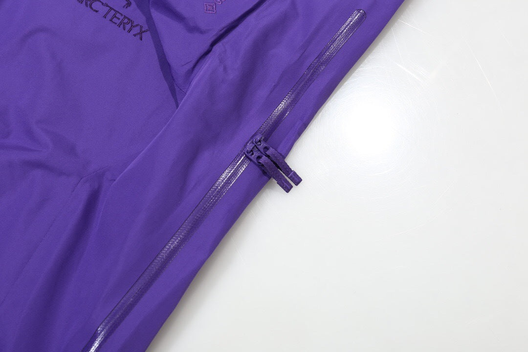 Arc'teryx Beta LT