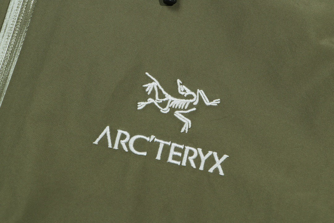 Arc'teryx Beta LT