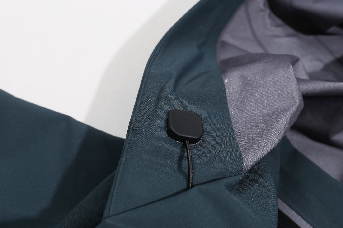 Arc'teryx Beta AR