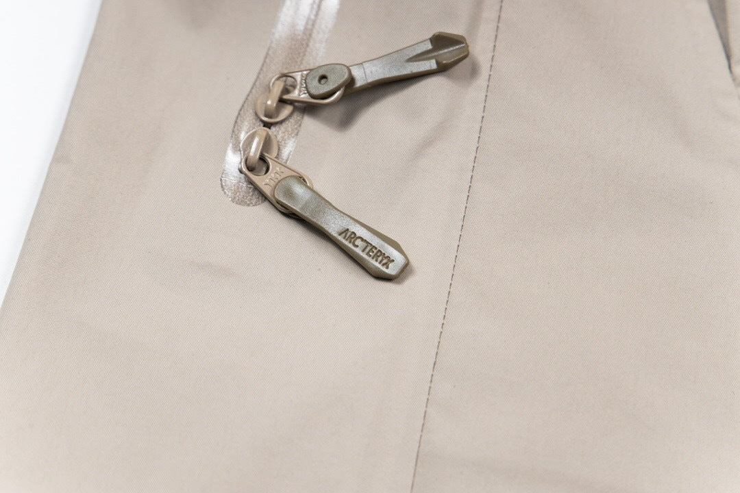 Arc'teryx Alpha SV LNY