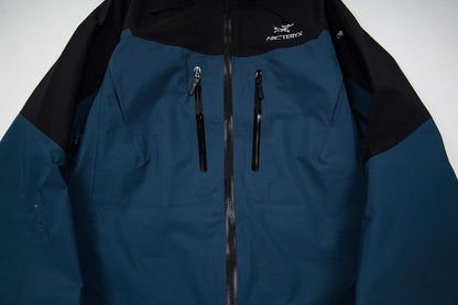 Arc'teryx Alpha SV