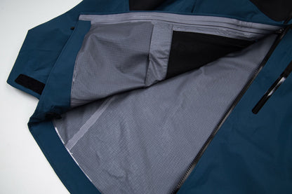 Arc'teryx Alpha SV