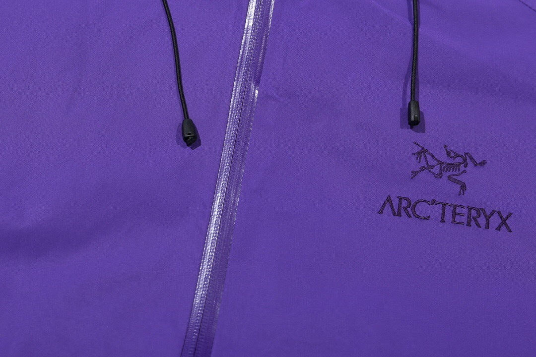 Arc'teryx Beta LT