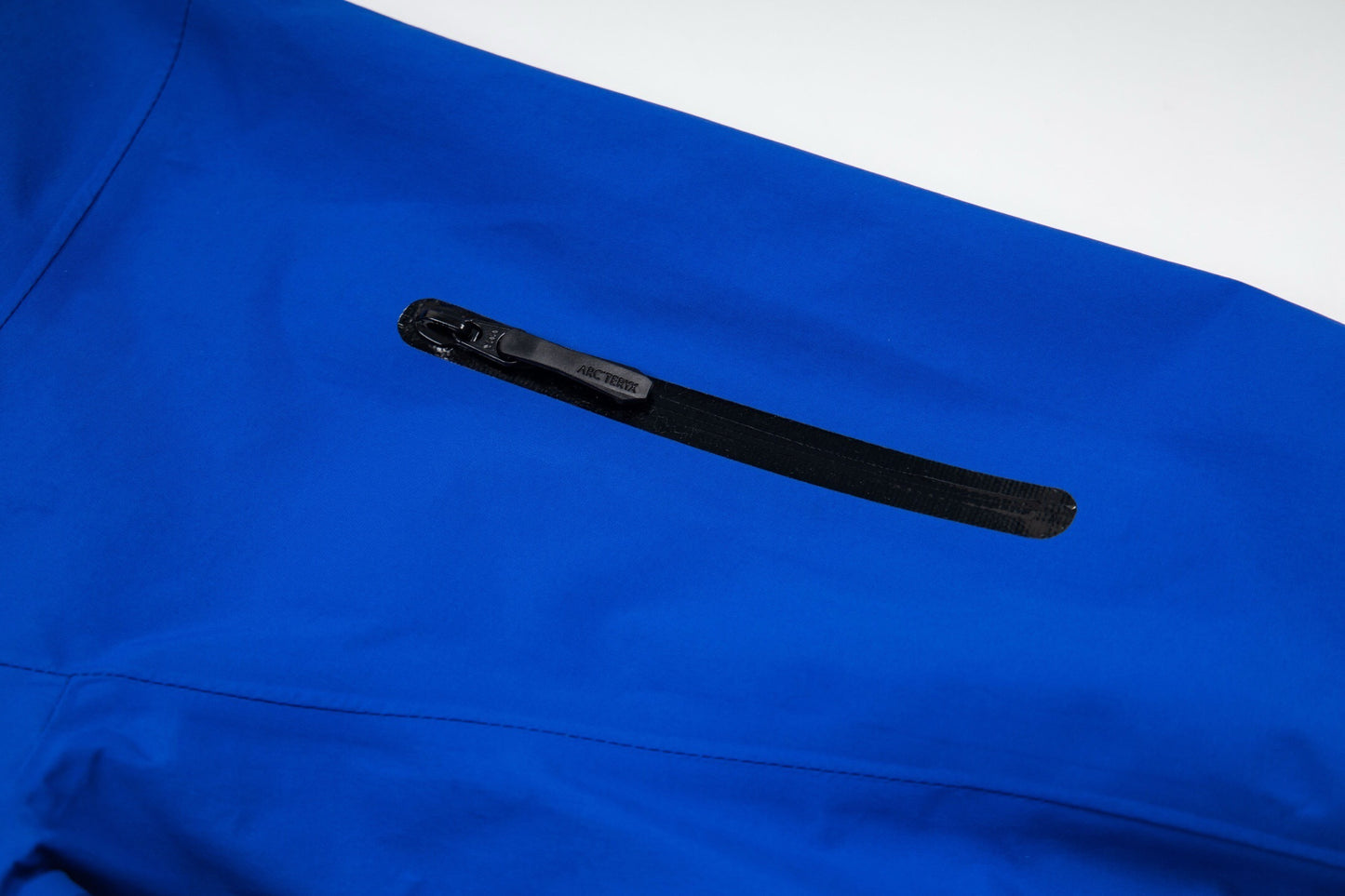 Arc'teryx Alpha SV