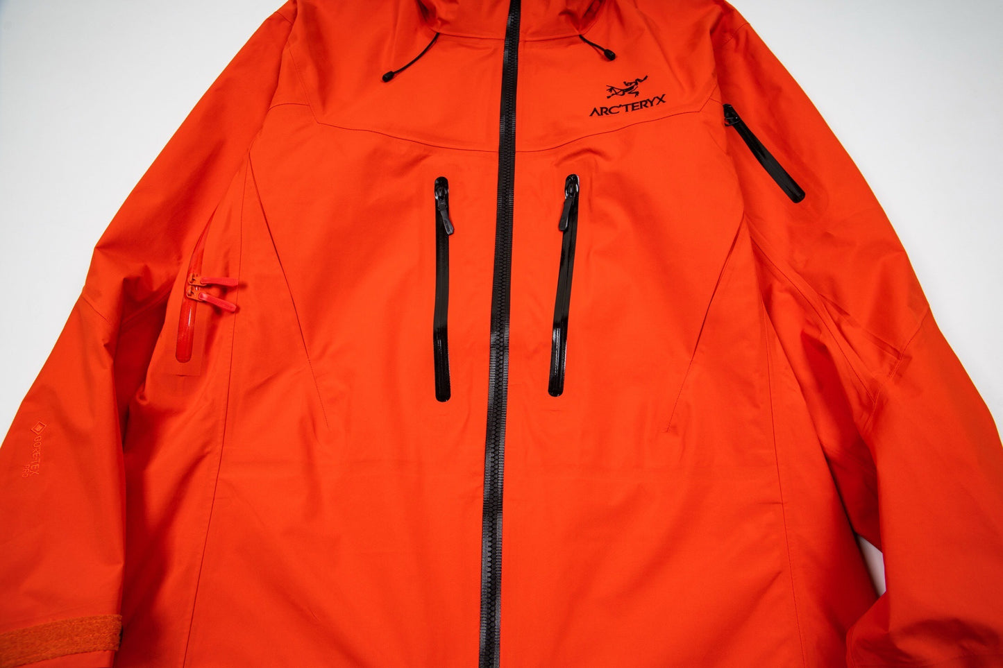 Arc'teryx Alpha SV