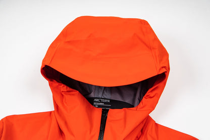 Arc'teryx Alpha SV