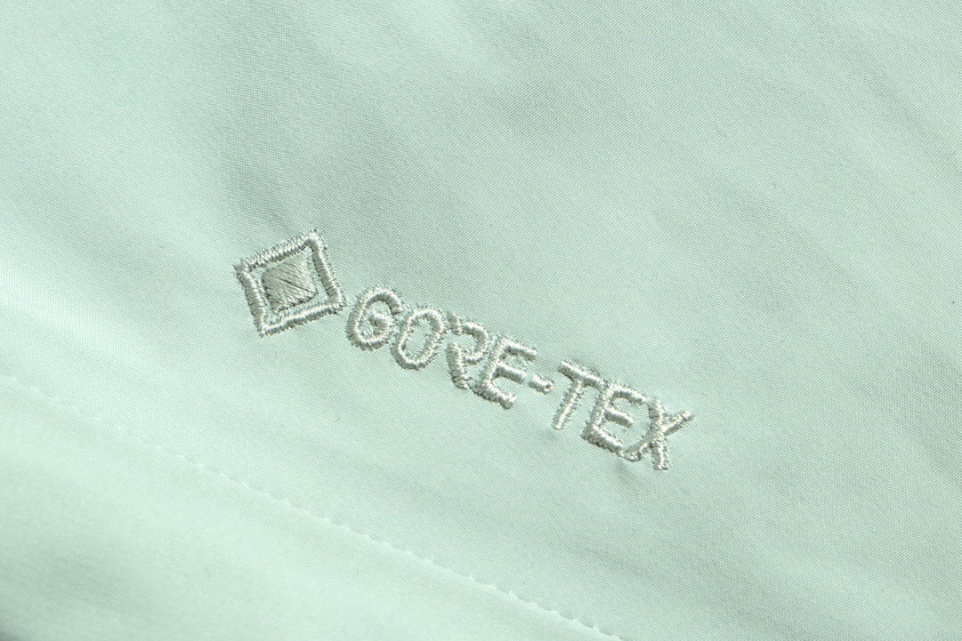 Arc'teryx Beta LT