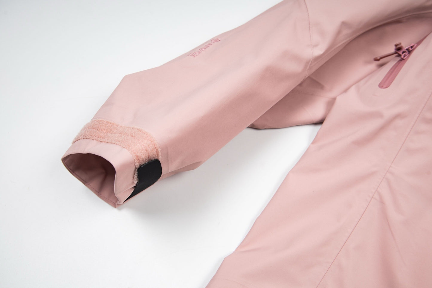 Arc'teryx Alpha SV