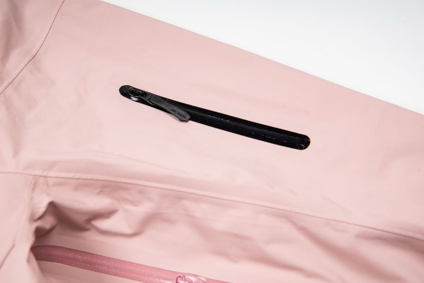 Arc'teryx Alpha SV