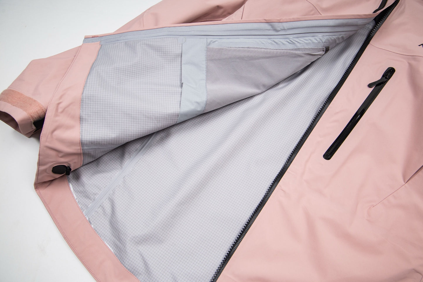 Arc'teryx Alpha SV