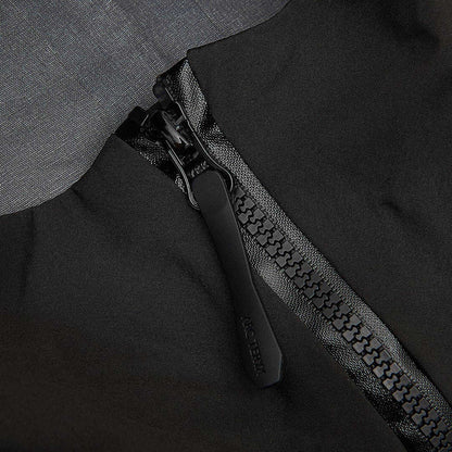 Arc'teryx Alpha SV