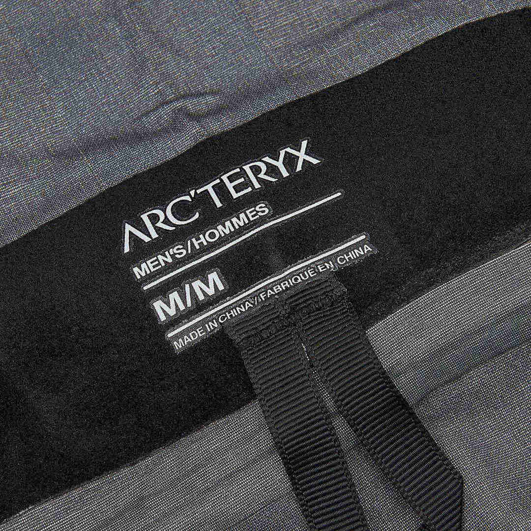 Arc'teryx Alpha SV