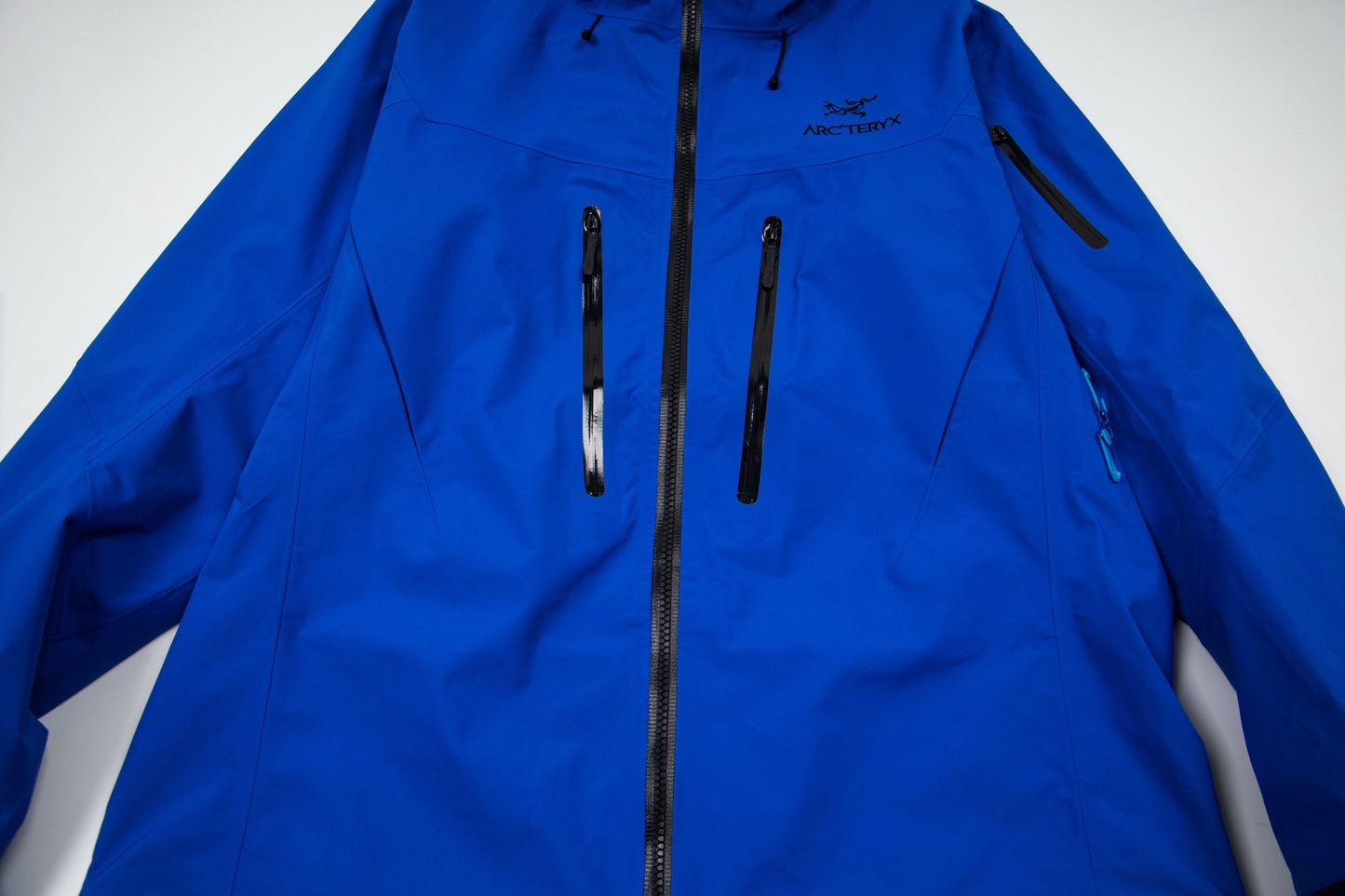 Arc'teryx Alpha SV
