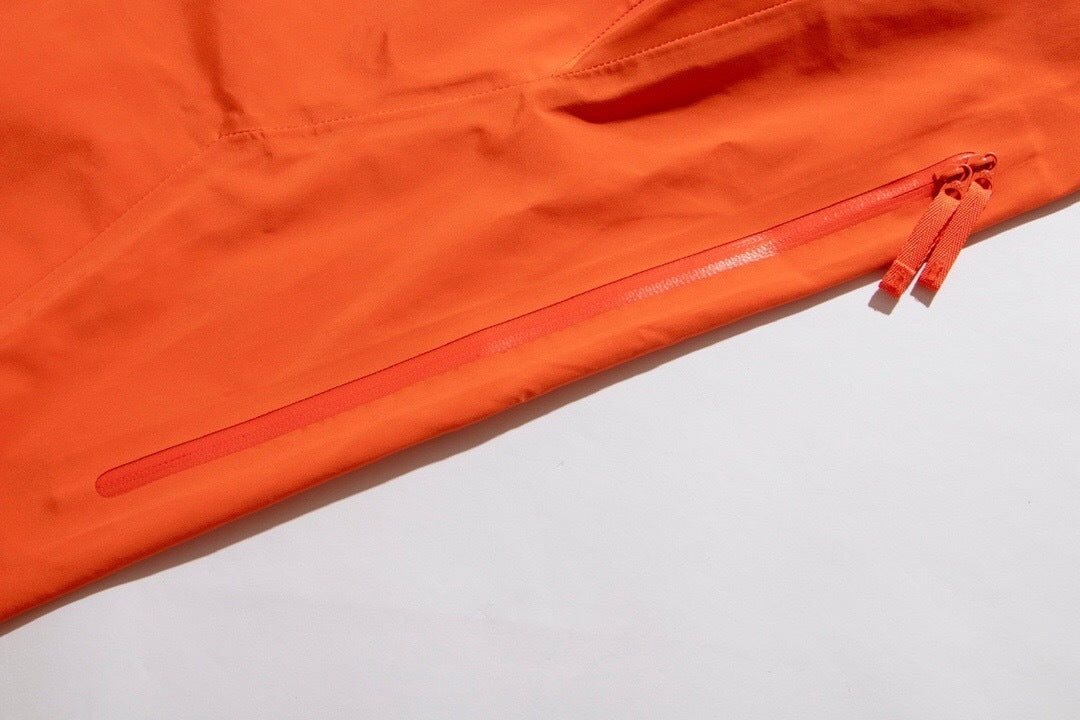 Arc'teryx Beta LT