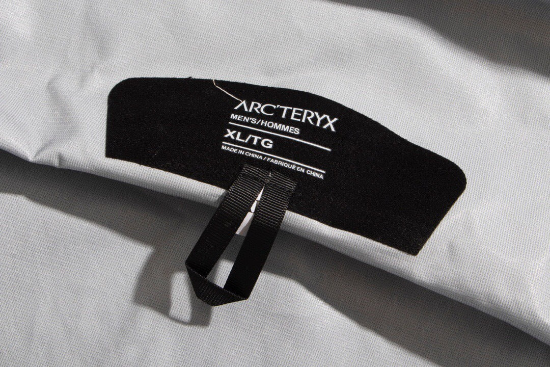 Arc'teryx Beta LT