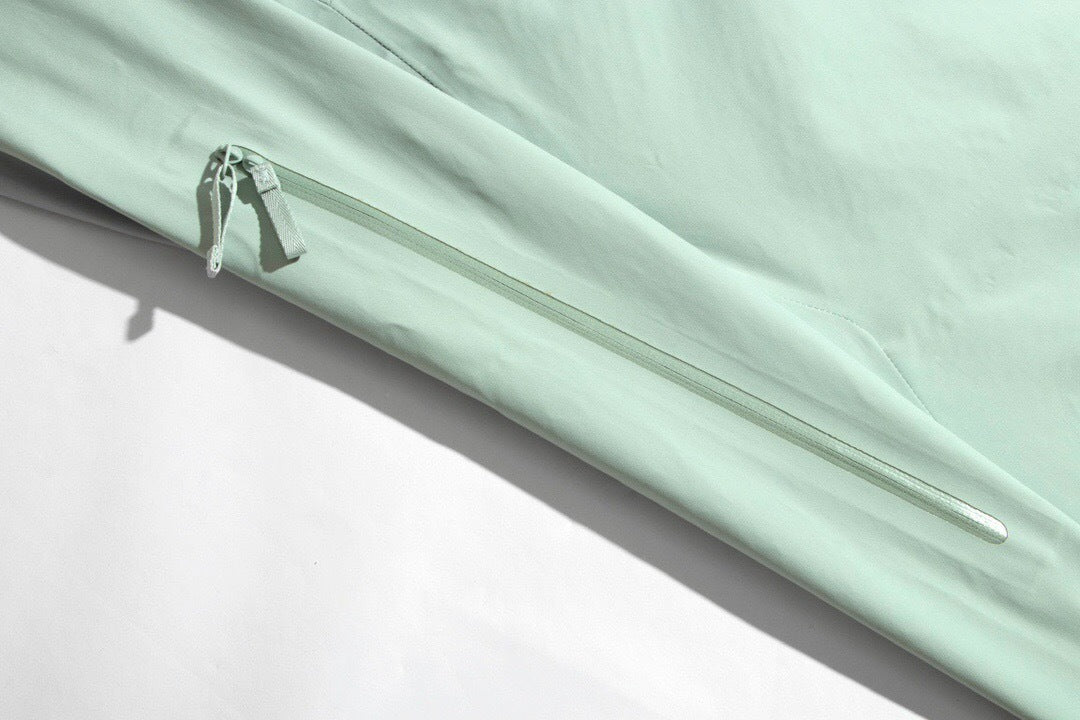 Arc'teryx Beta LT