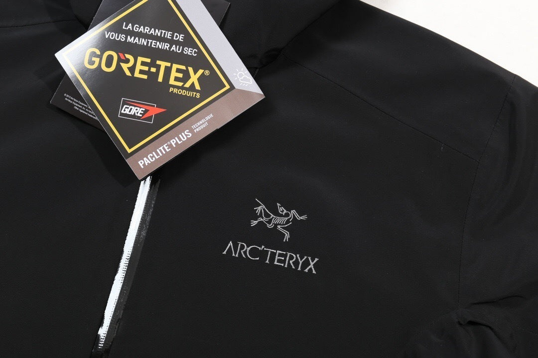Arc'teryx Beta LT