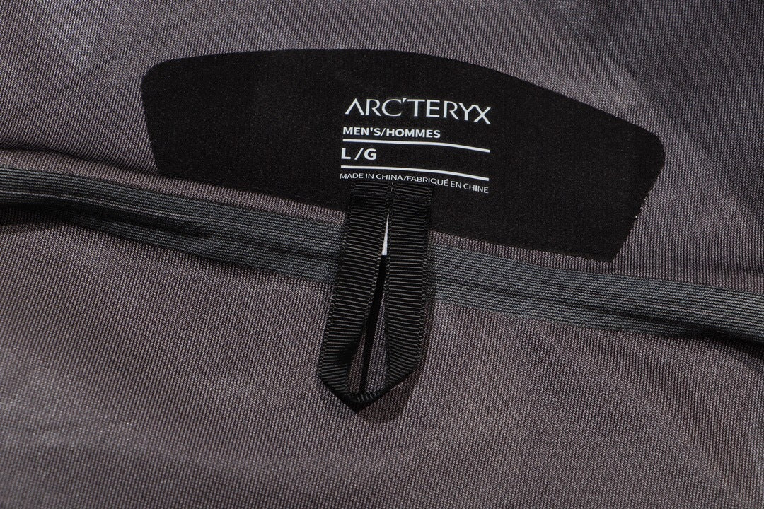 Arc'teryx Beta LT